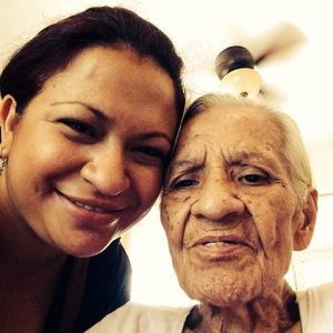 Meet your Posher, Rocio